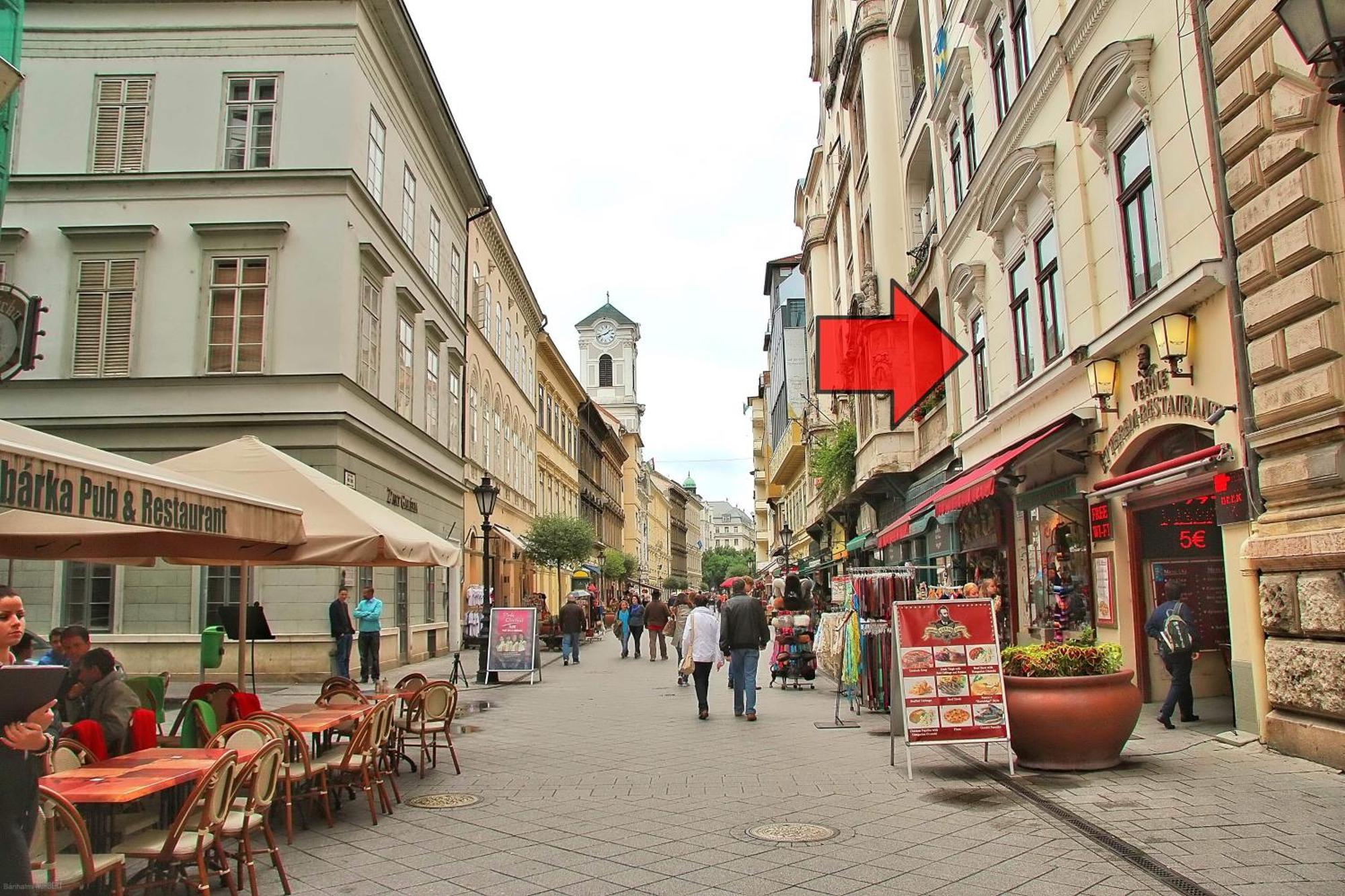 Vaci Deluxe Apartment Budapeste Exterior foto
